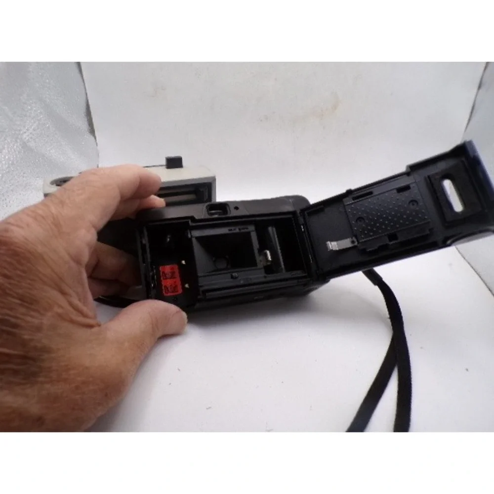 Nikon Fun Touch 4 Jim Beam & Aksa Automatic 1004 35 Vintage Film Camera Untested